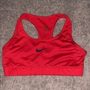 nike sports bra